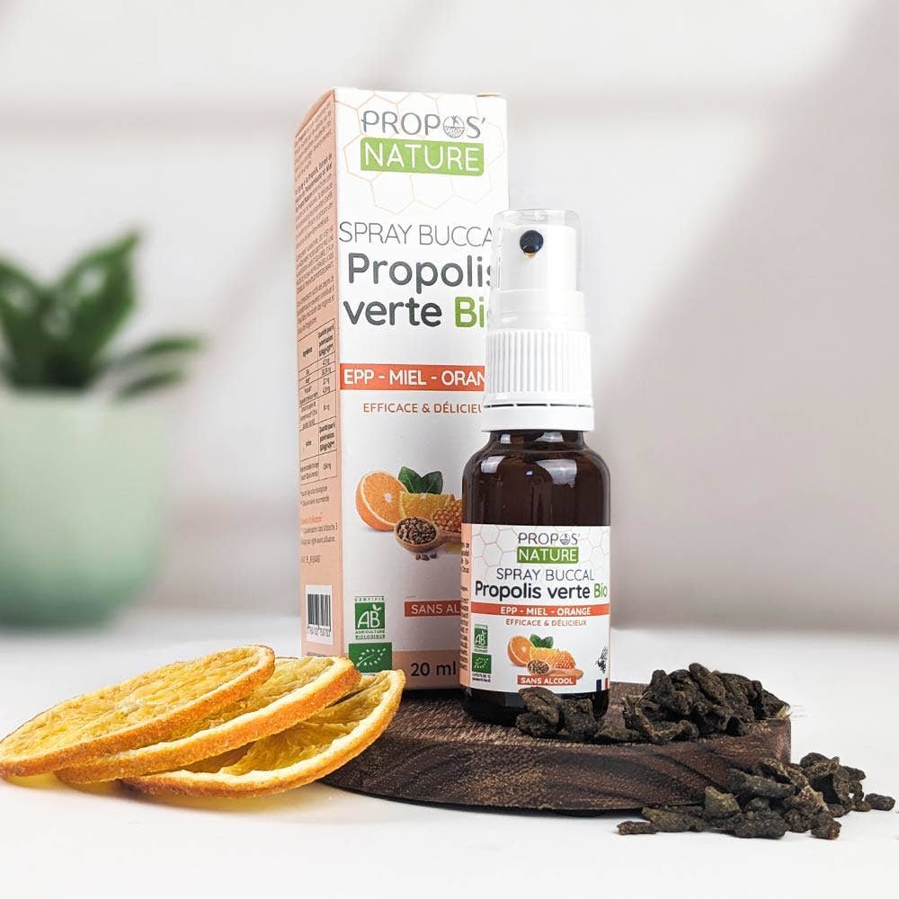 2025/10/210243.jpg Spray Buccal Propolis Verte Bio – Miel, Orange & Pépins de Pamplemousse – Image 1
